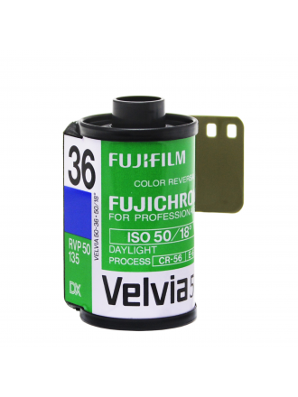 FUJIFILM Fujichrome Velvia 50 Professional RVP 50 Pellicola per lucidi a colori 120 Rotolo - 1 rotolo