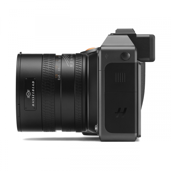 Fotocamera mirrorless di medio formato Hasselblad X2D 100C